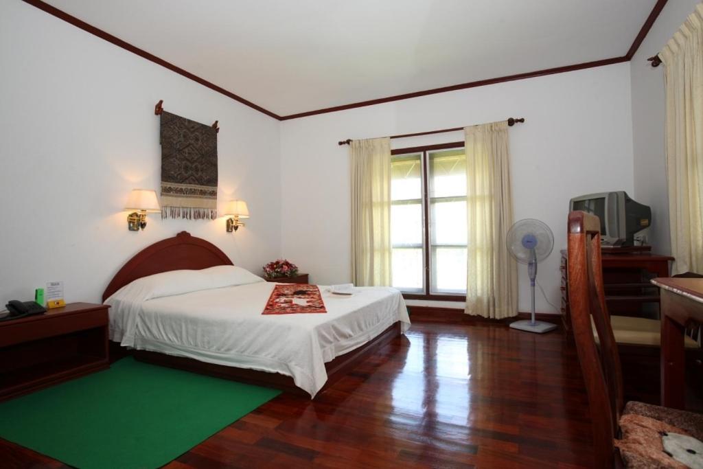 Vansana Plain Of Jars Hotel Muang Phonsavan Room photo