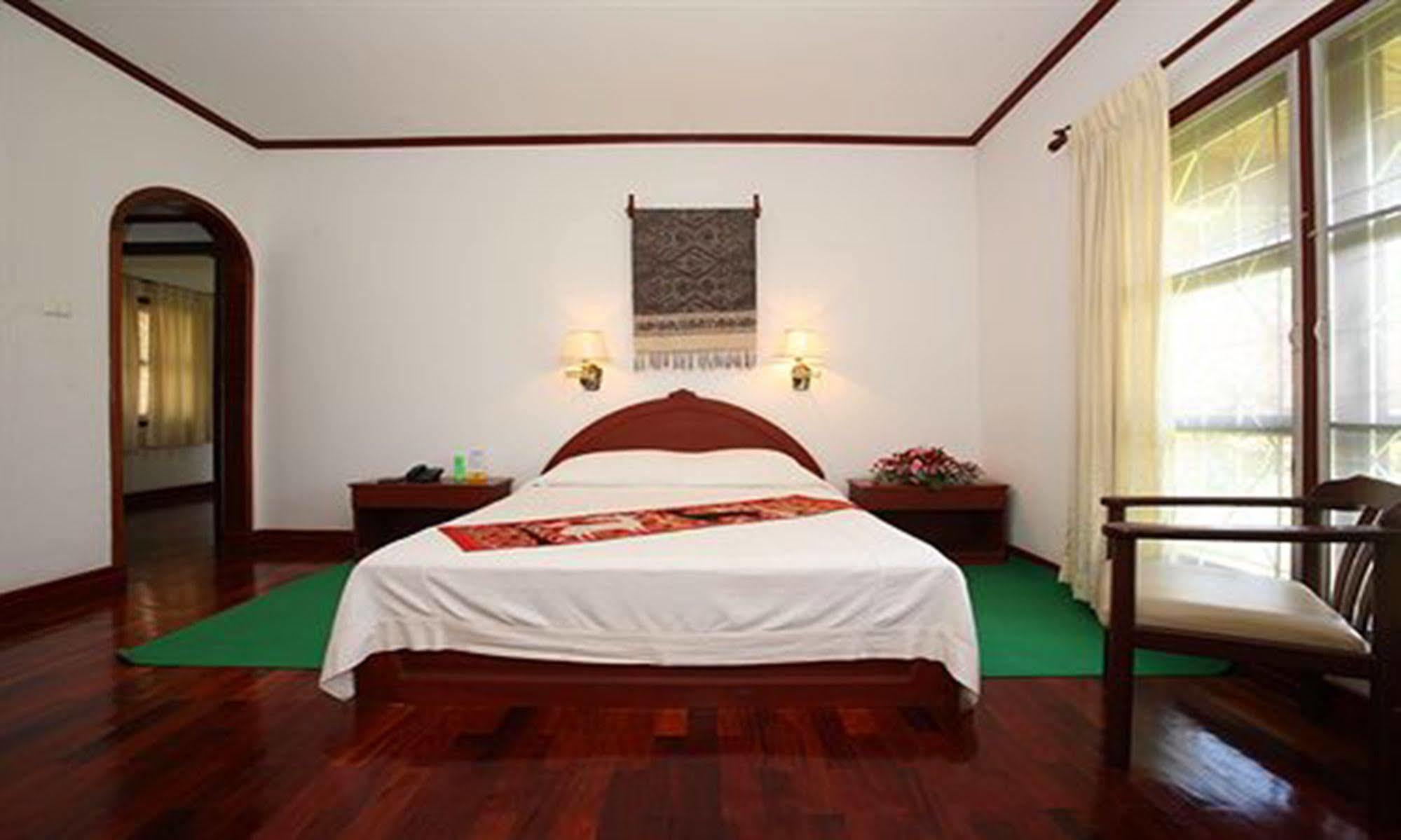 Vansana Plain Of Jars Hotel Muang Phonsavan Exterior photo
